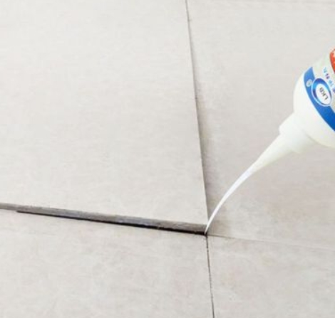 枝江瓷砖空鼓维修公司分享卫生间瓷砖脱落的原因可能有以下几点
